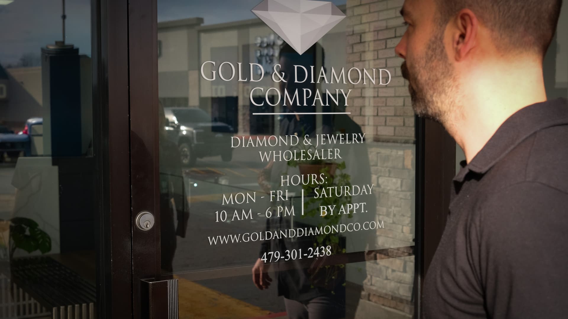 Gold & Diamond Company — Northwest Arkansas jewelry store interior